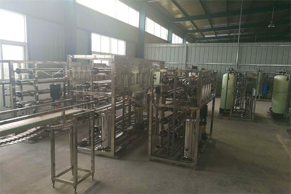 寻找工业纯水设备厂家的时候，要注意些什么？