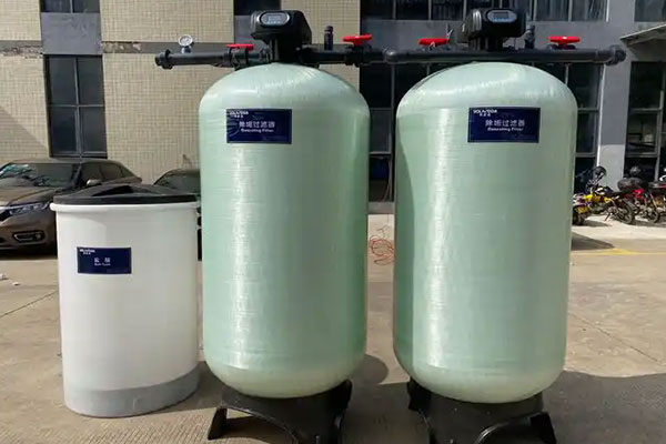 蒸汽锅炉软化水设备：如何避免因水质问题导致的300万停机损失？