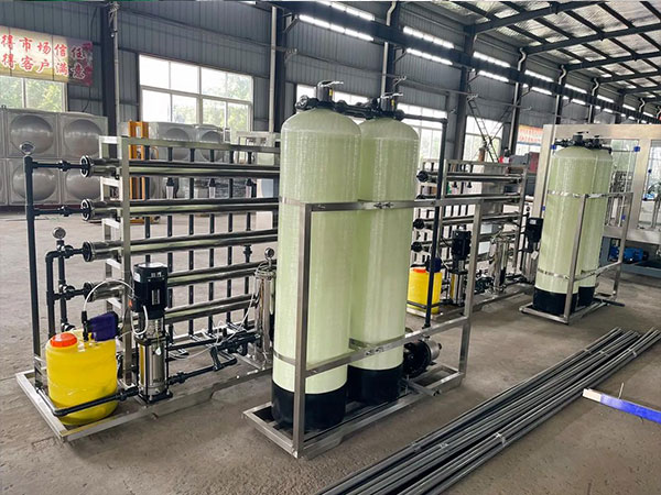 脱盐水设备厂家：解锁工业高纯度用水的技术密码 