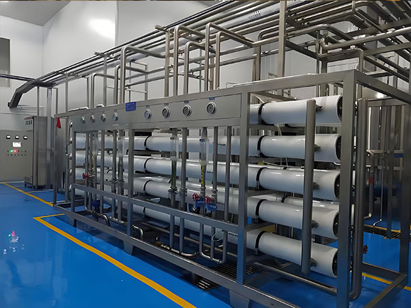 反渗透净水设备哪家好？如何选择可靠的厂家